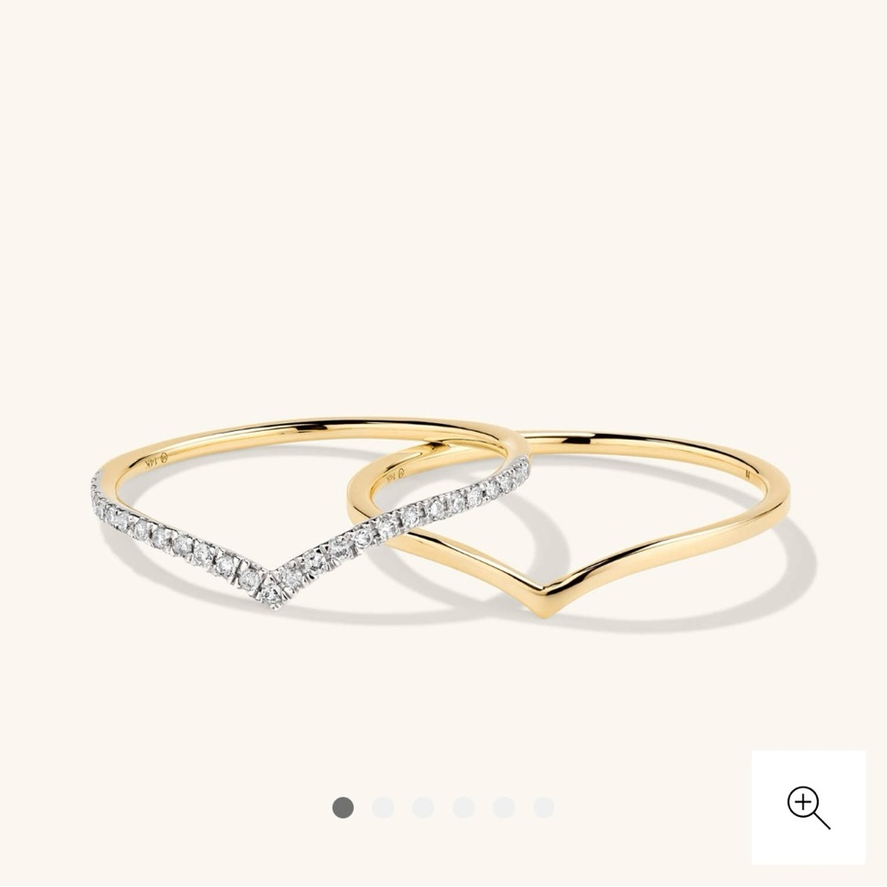 Mejuri 14k gold Wishbone Stacker Set